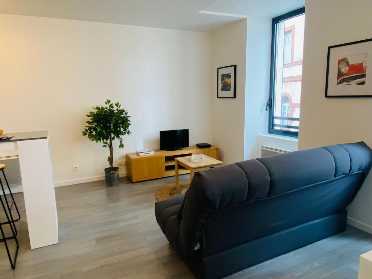 Le Combarel Appartement Rodez Buitenkant foto