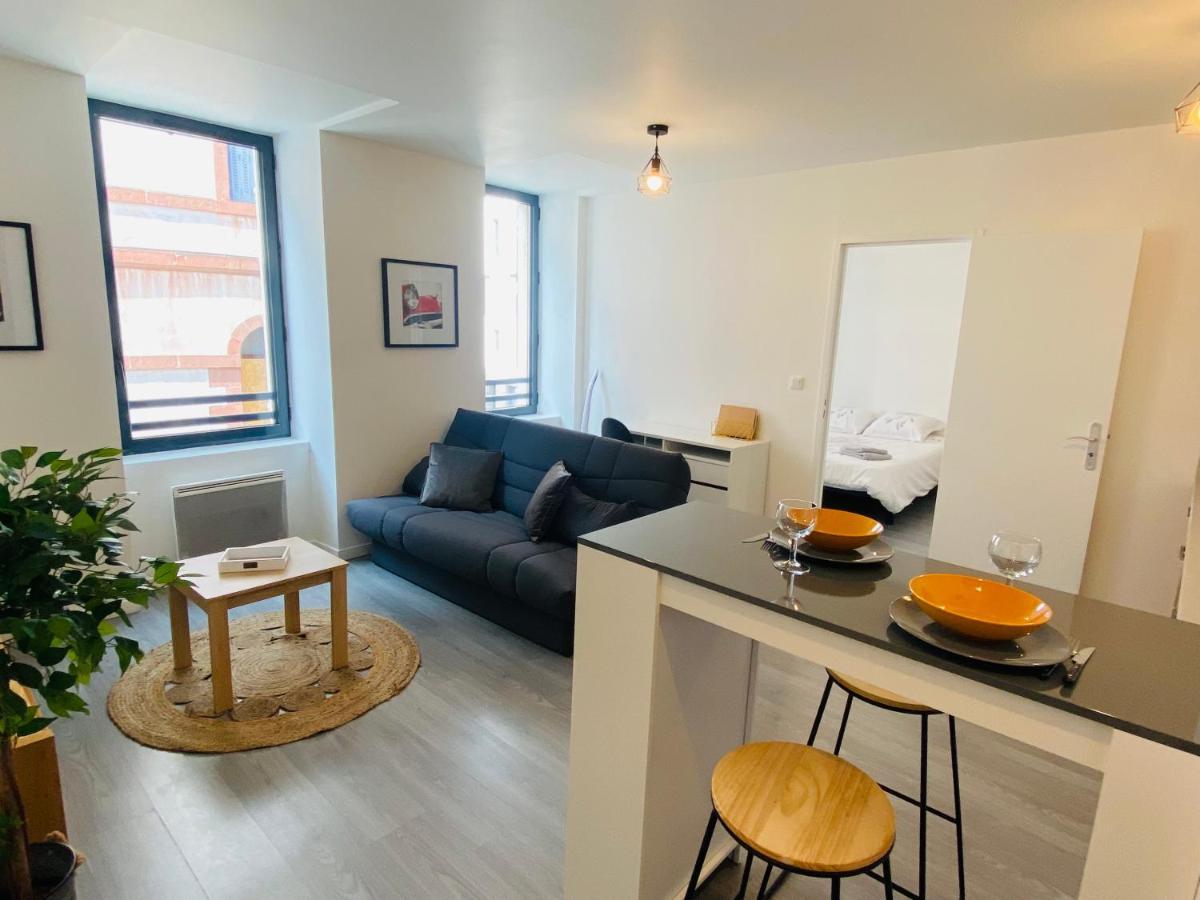Le Combarel Appartement Rodez Buitenkant foto